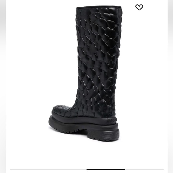 NEW Valentino Garavani Atelier Black rose flower rain boots - Picture 9 of 14